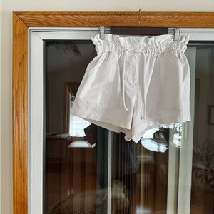 Posse High-Waist Paperbag Linen Blend Shorts in Off-White